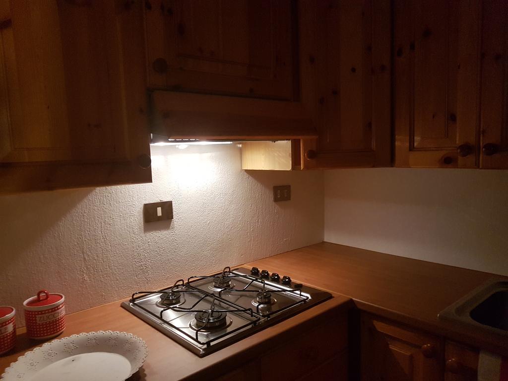 In Perfetto Stile Valdostano Apartment Saint-Vincent Exterior foto