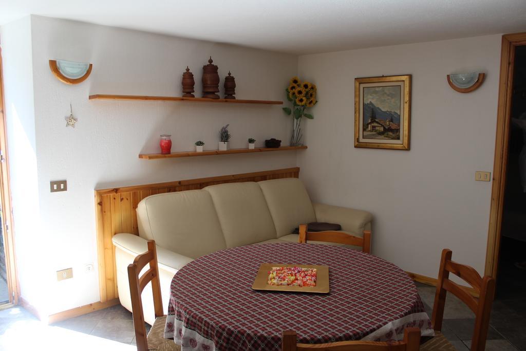 In Perfetto Stile Valdostano Apartment Saint-Vincent Exterior foto