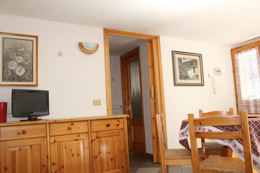 In Perfetto Stile Valdostano Apartment Saint-Vincent Exterior foto
