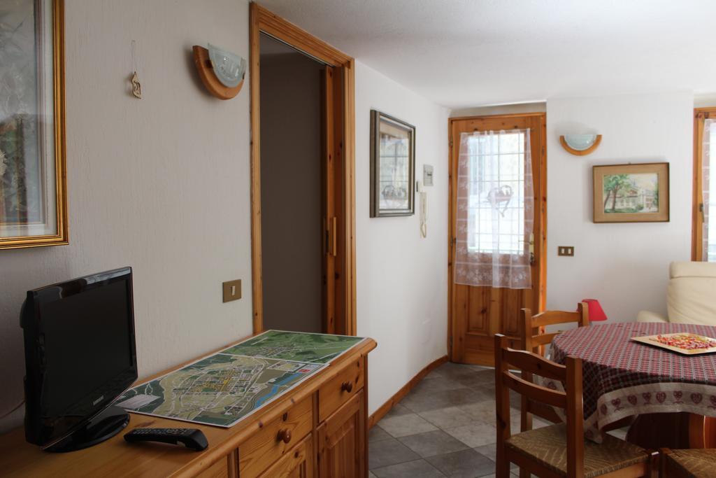 In Perfetto Stile Valdostano Apartment Saint-Vincent Exterior foto