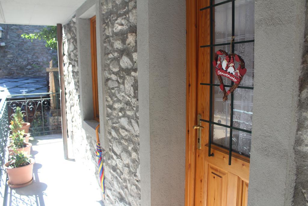In Perfetto Stile Valdostano Apartment Saint-Vincent Exterior foto